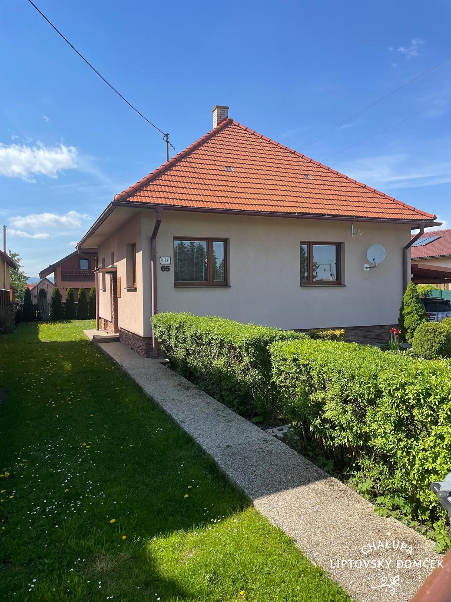 Chalupa Liptovsky Domcek Liptovský Mikuláš Buitenkant foto